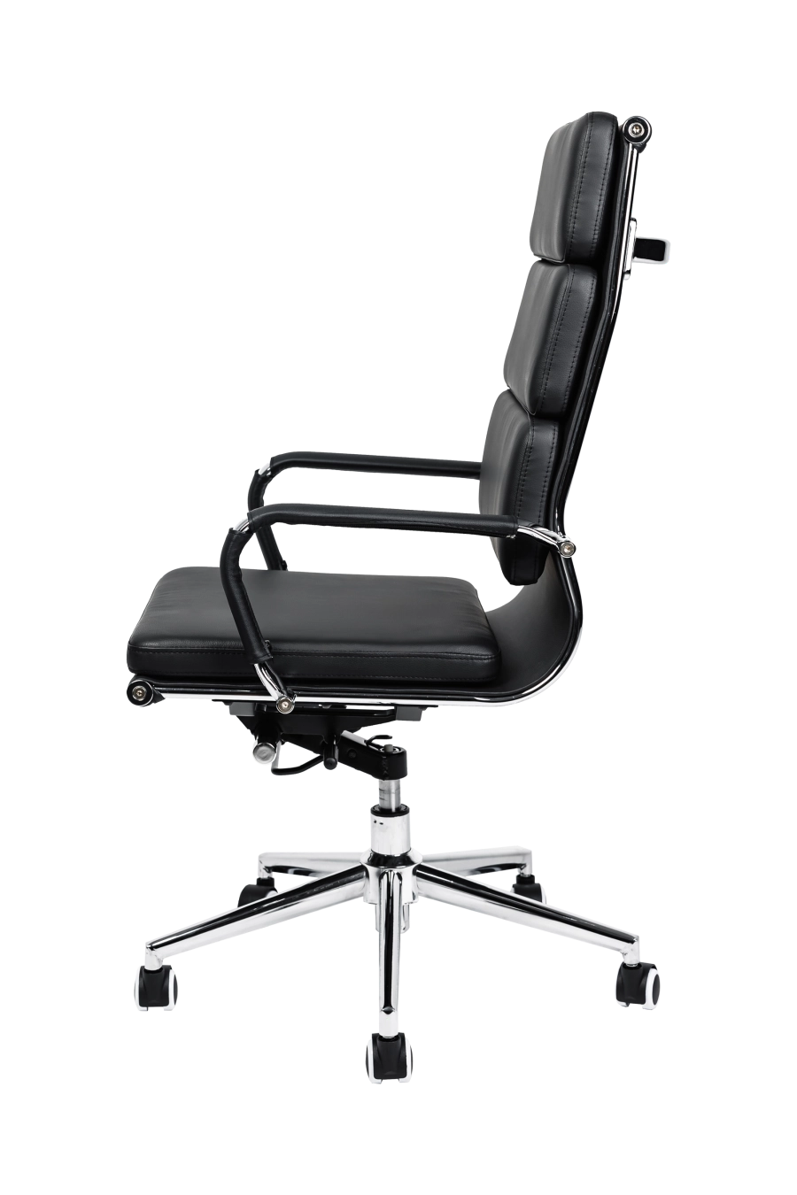 Vilnius: CUSTÓ Vilnius oferă eleganța pielii artificiale ușor de întreținut, ideală pentru săli de ședință și spații executive. Spătarul robust și șezutul ferm asigură susținere pe termen lung, prevenind deformarea. Cotierele fixe păstrează brațele într-un unghi natural, reducând presiunea asupra umerilor. Mecanismul de înclinare te lasă să te relaxezi rapid între două apeluri. Roțile din poliuretan rulează liniștit și nu zgârie pardoseala. Designul negru atemporal completează mobilierul existent, adăugând o notă de profesionalism subtil.