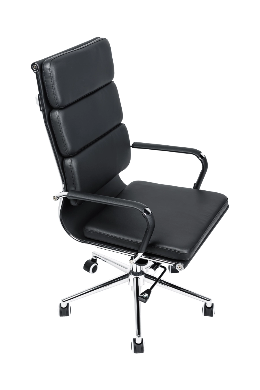 Vilnius: CUSTÓ Vilnius oferă eleganța pielii artificiale ușor de întreținut, ideală pentru săli de ședință și spații executive. Spătarul robust și șezutul ferm asigură susținere pe termen lung, prevenind deformarea. Cotierele fixe păstrează brațele într-un unghi natural, reducând presiunea asupra umerilor. Mecanismul de înclinare te lasă să te relaxezi rapid între două apeluri. Roțile din poliuretan rulează liniștit și nu zgârie pardoseala. Designul negru atemporal completează mobilierul existent, adăugând o notă de profesionalism subtil.